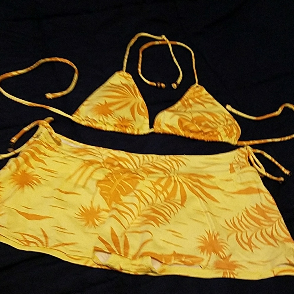 Tommy Bahama 2 piece swimsuit